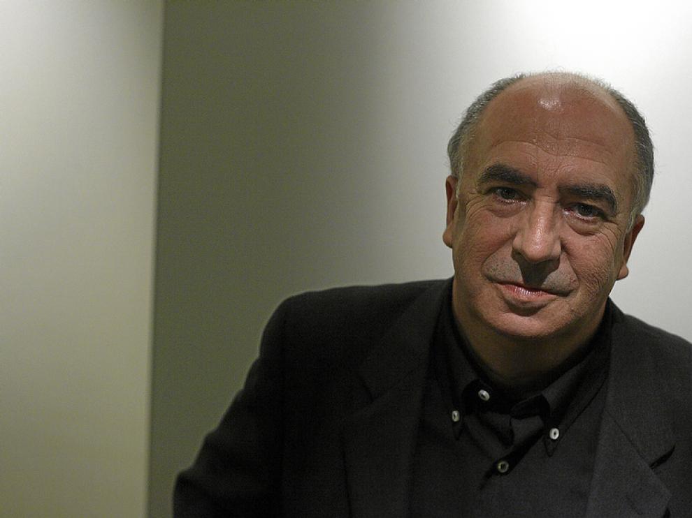El poeta zaragozano Ángel Guinda, nuevo Premio de las Letras Aragonesas 2010.