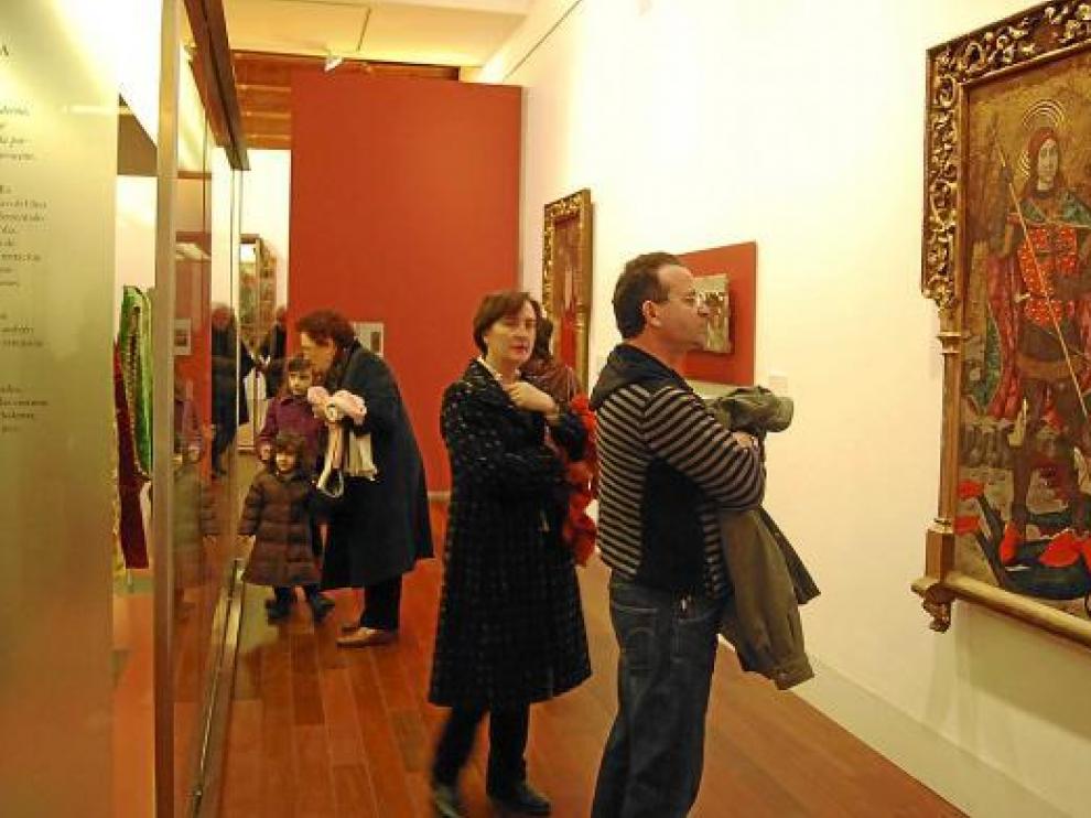 Numerosos visitantes aprovecharon ayer para conocer el nuevo Museo Diocesano.