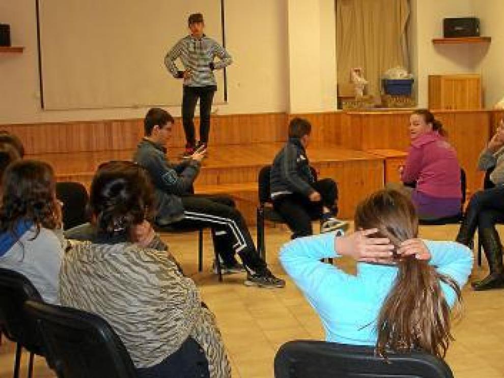 Los chavales participaron en un taller de interpretación.