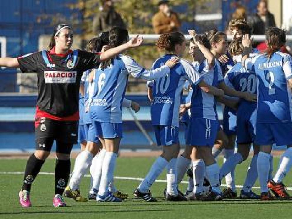 Las jugadoras del Prainsa en un partido de la temporada.