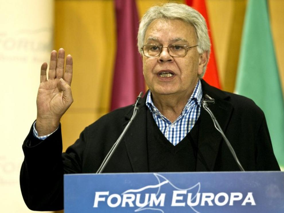 Felipe González, durante un desayuno informativo