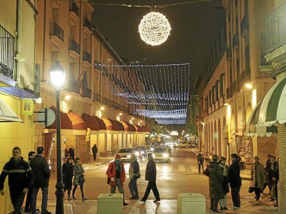 El gasto en alumbrado se dispara con la iluminación navideña.