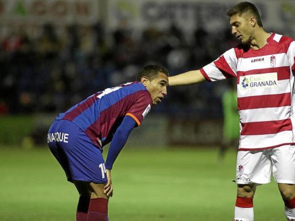 Gilvan Gomes, en un momento del duelo con el Granada, el último que había disputado.