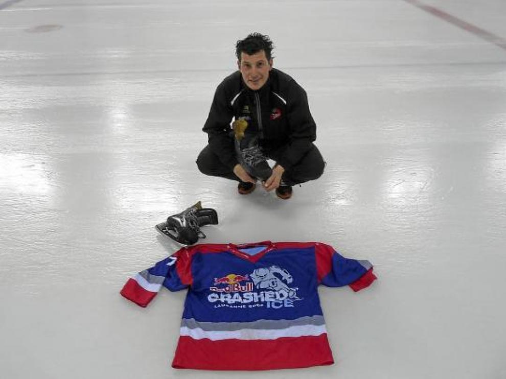 José Antonio Biec, capitán del Club Hielo Jaca, llega hoy a Múnich para competir.