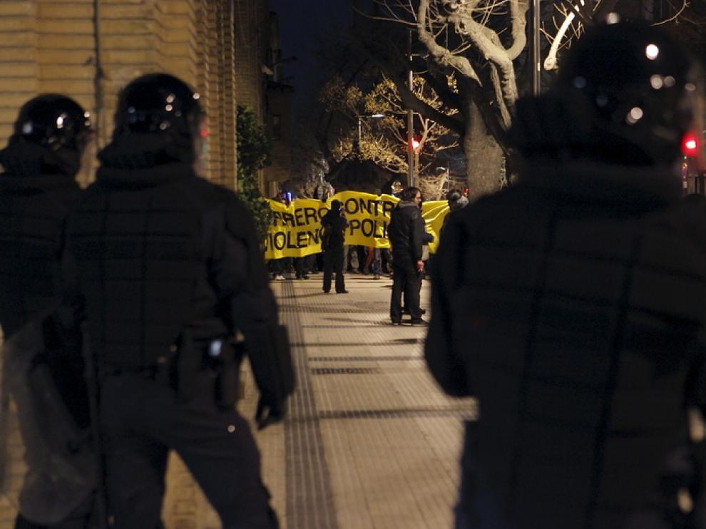 Manifestación del colectivo okupa en Torrero