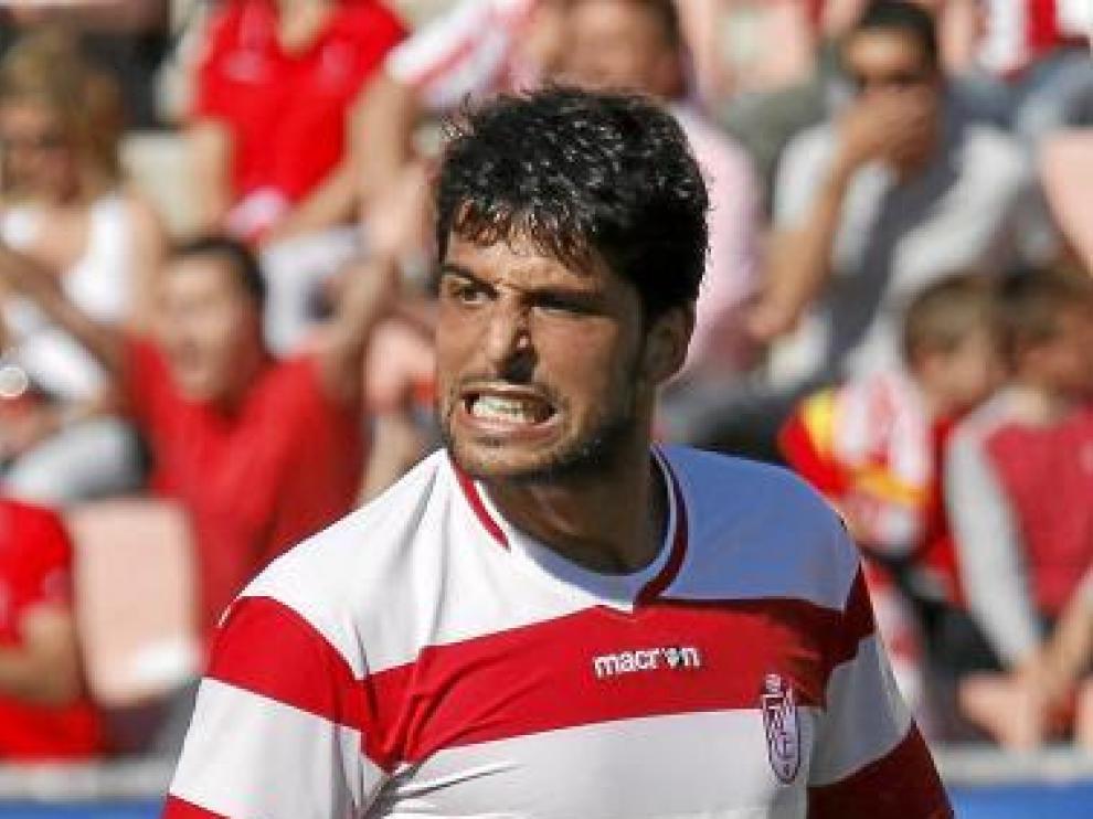 Tariq, este año, en un partido con el Granada.