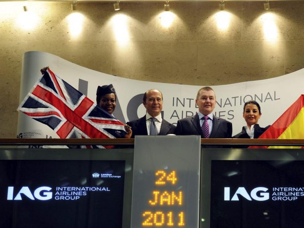 El presidente de Iberia y el delegado de British Airways en el parqué de Londres.