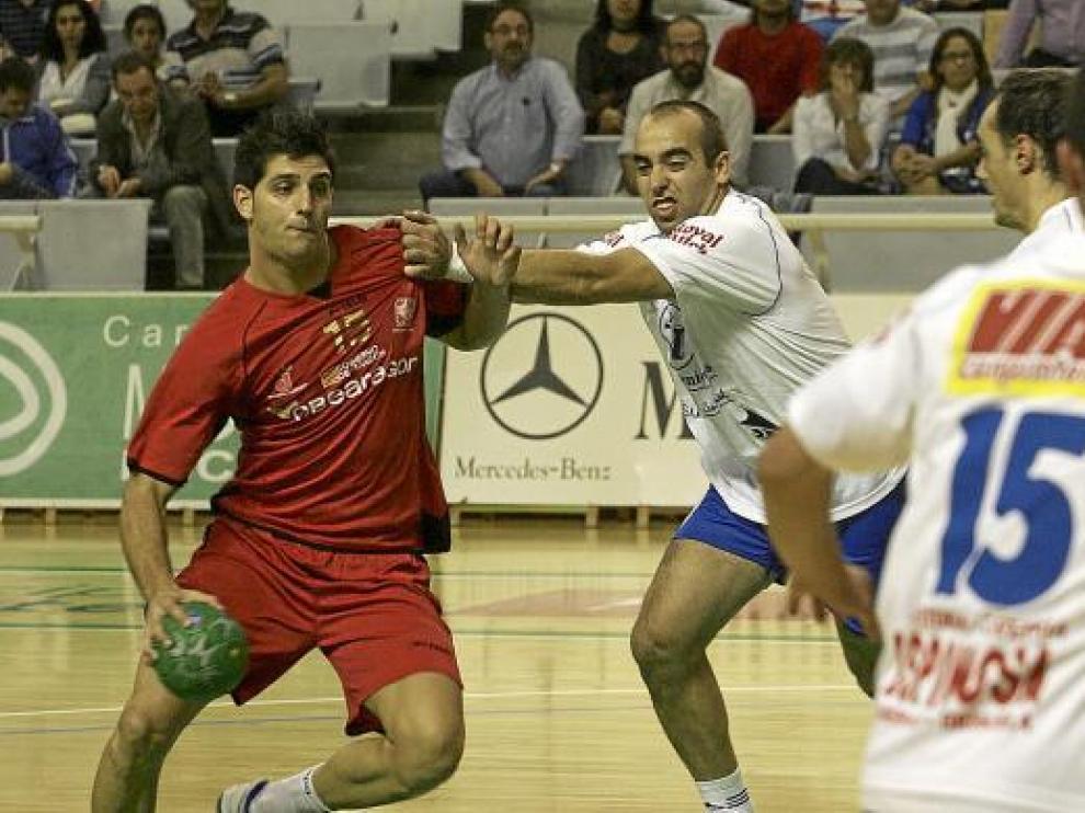 Carlos Grau en el partido de la primera vuelta contra el Almoradí.