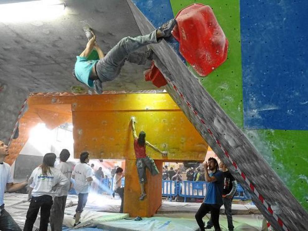 Varios escaladores participaron en el I Open Paraclimbing, la principal novedad en Jaca.