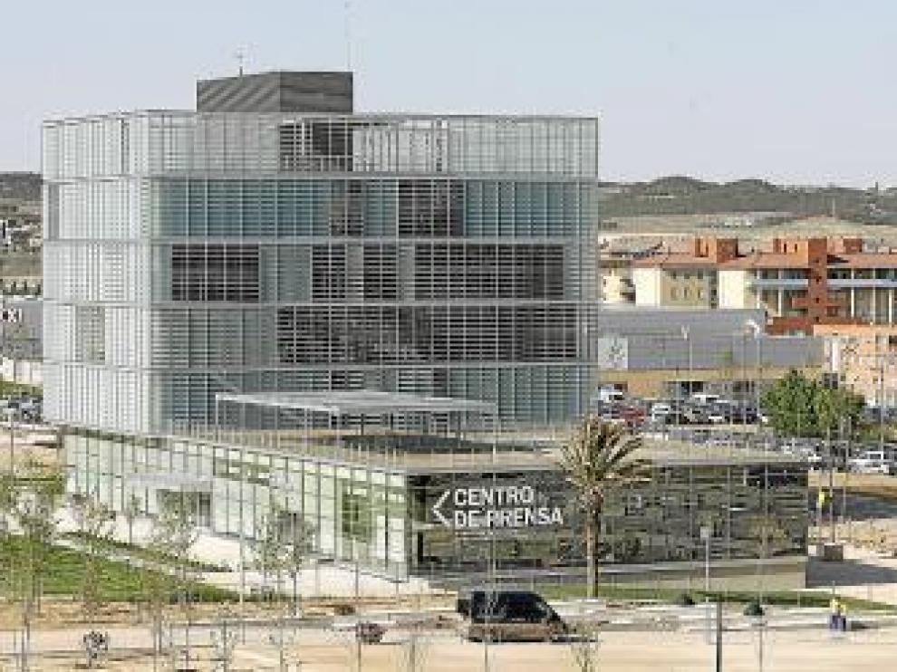 La empresa investigada fue adjudicataria del edificio de oficinas.