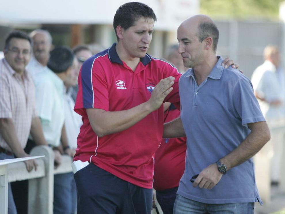 Abad, a la izquierda, cuando entrenaba al Villanueva.