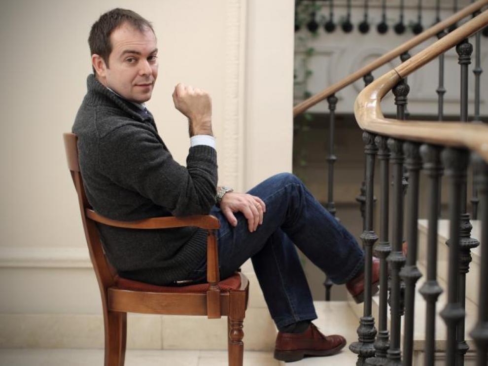 Javier Sierra, el pasado viernes, en la sede madrileña de Planeta. Ese día llegaron 200.000 ejemplares de su novela a las librerías.