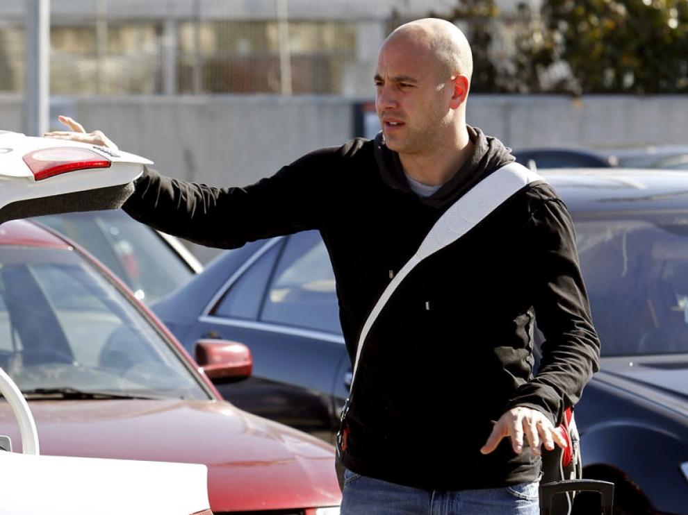 Pepe Reina, hoy, a su llegada a la concentración de la selección española en Las Rozas
