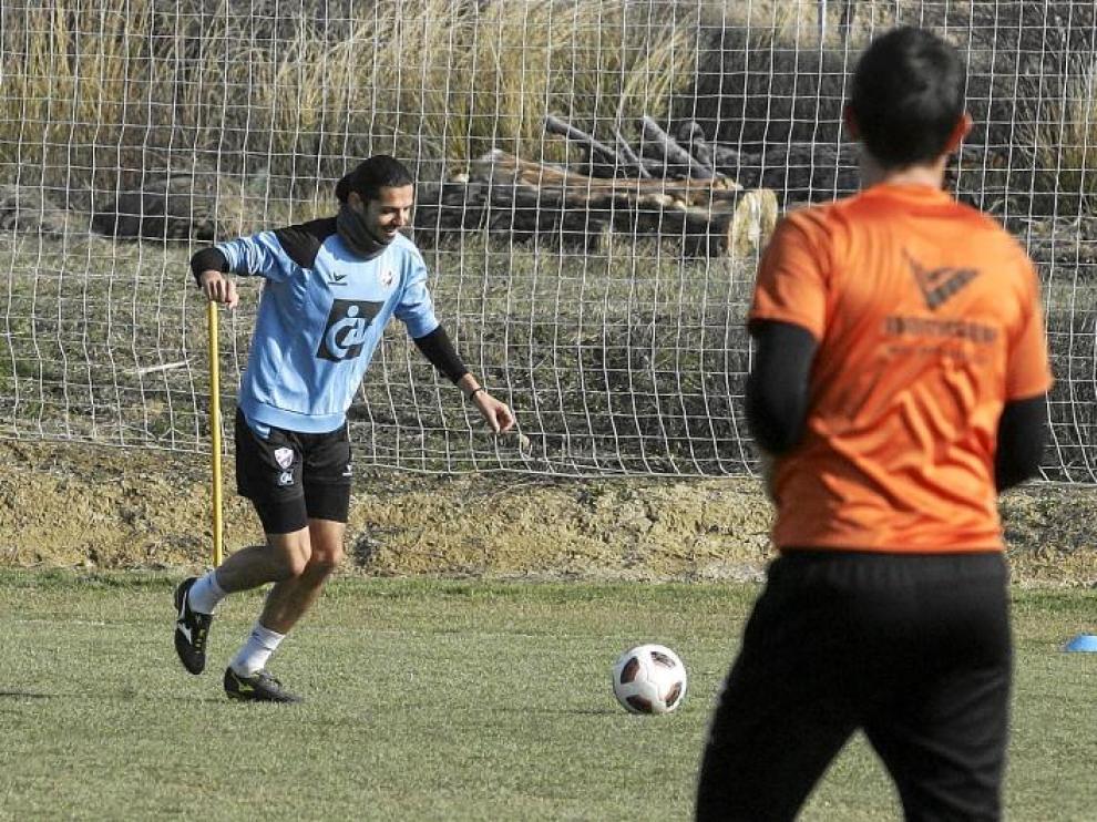 Ochoa, otro de los tocados, tiene una simple sobrecarga y ayer realizó una parte de la sesión con normalidad.