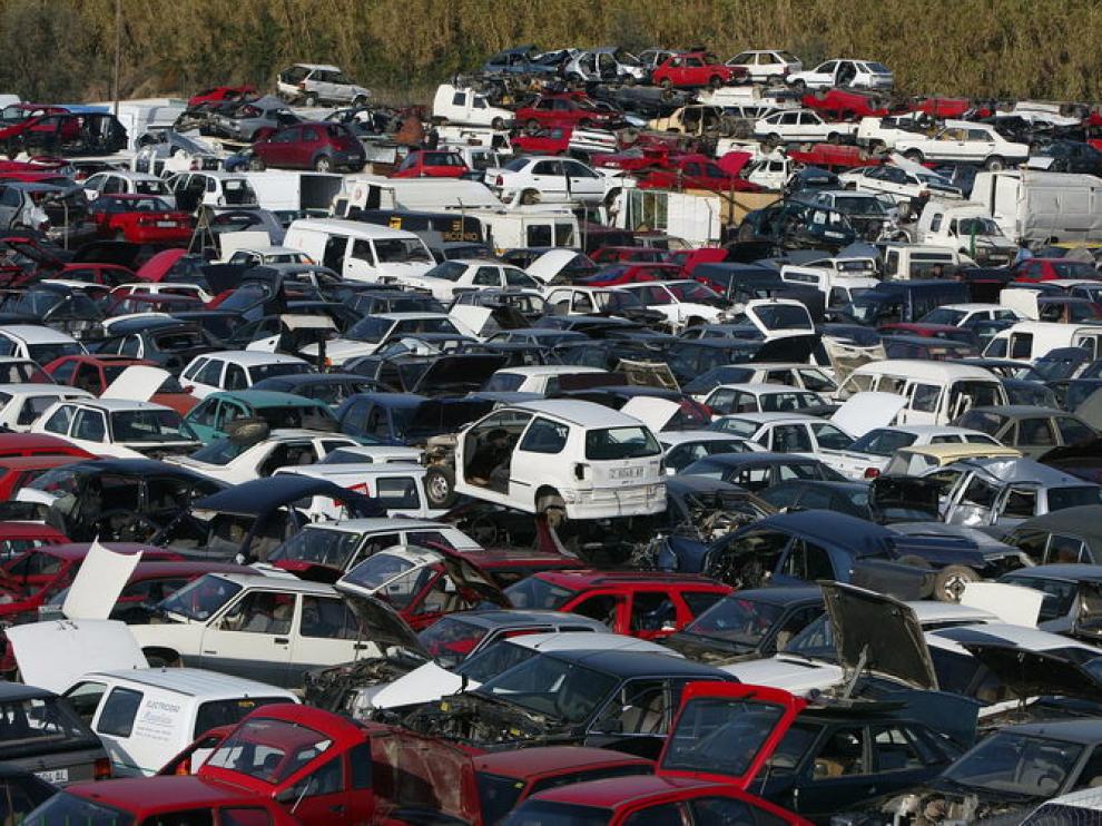 Vertedero de coches