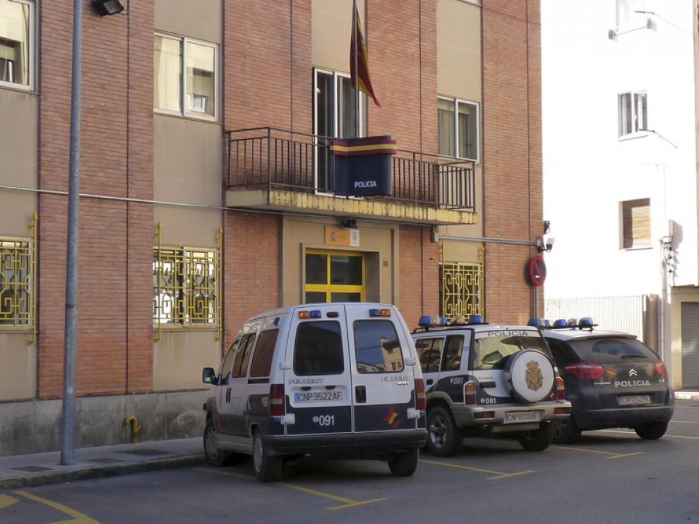 Fachada de la comisaría de Jaca