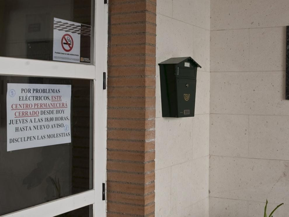 El cartel podía verse a las 14.00 de ayer pero fue retirado tras ser fotografiado por este periódico.