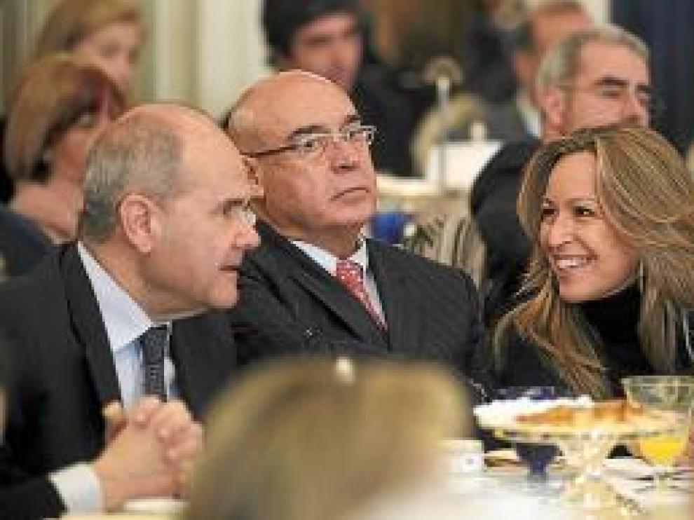 Manuel Chaves, Javier Rojo y Trinidad Jiménez.
