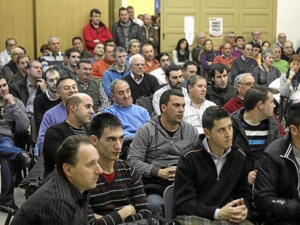 Casi toda la plantilla de Vitrex acudió en pleno a la reunión con Gutiérrez Arrudi Abogados, ayer en UGT.