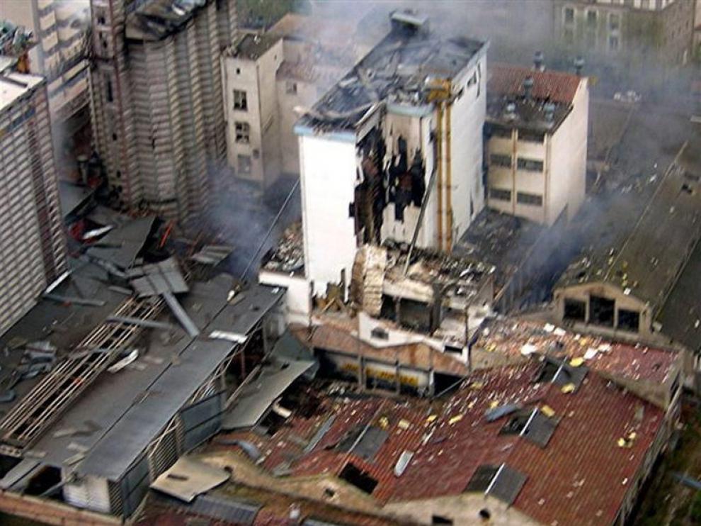 Vista aérea del día después de la explosión