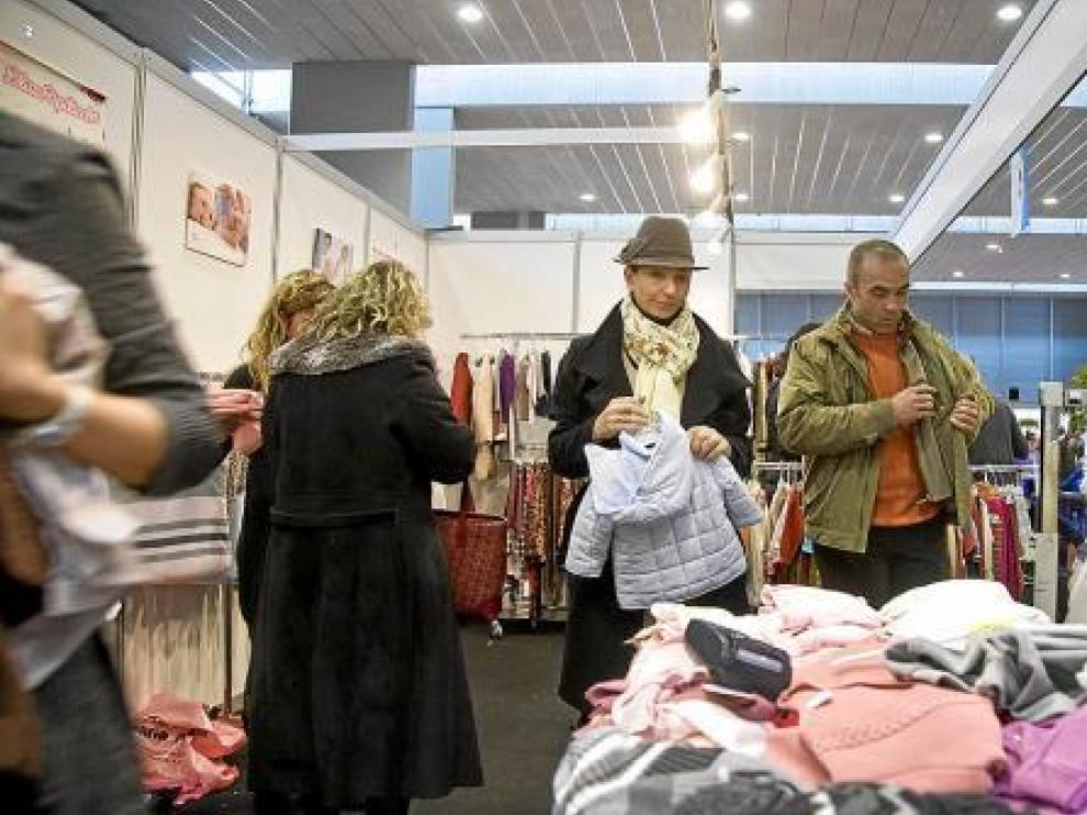Muchos bilbilitanos aprovecharon las oportunidades que brinda la feria la jornada de ayer.