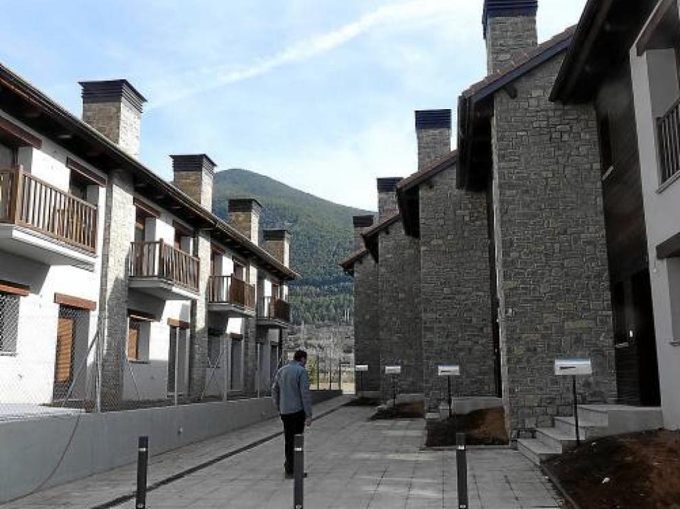 Los cooperativistas de Villanúa ya han estrenado las viviendas en las que tanto esfuerzo han invertido.