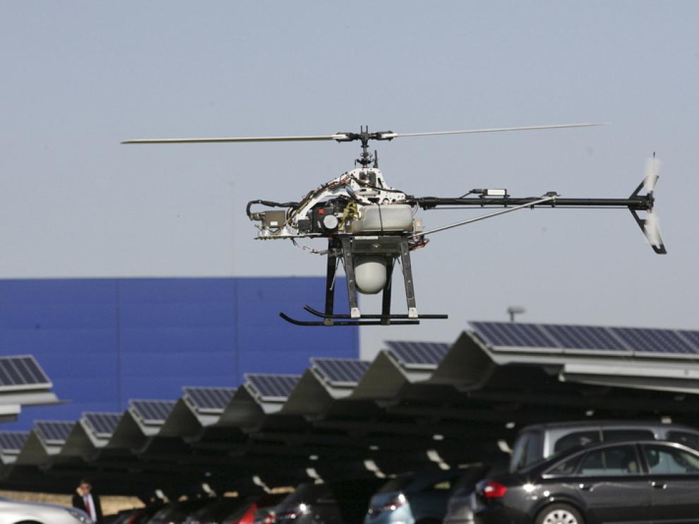 Vuelo de prueba del prototipo de un minihelicóptero para prevención de incendios