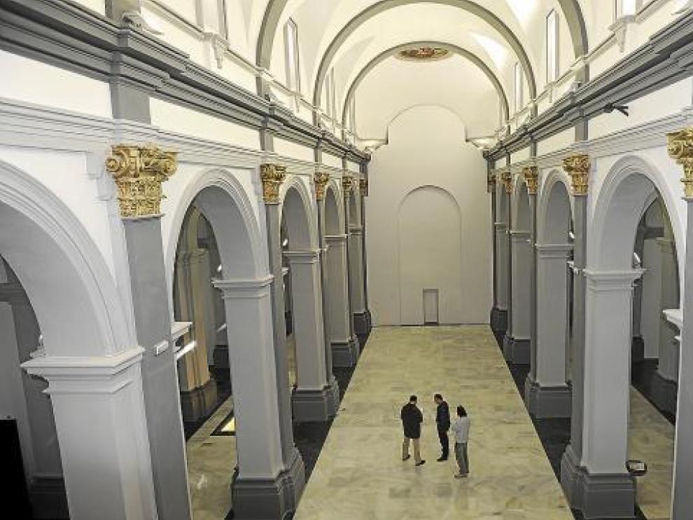 La restauración del templo, anejo a la torre mudéjar de San Martín, deja un amplio espacio expositivo.
