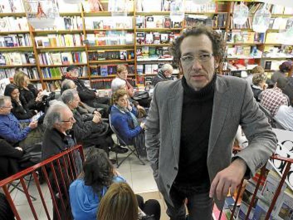 Ricardo Menéndez Salmón, ayer en la librería Cálamo.