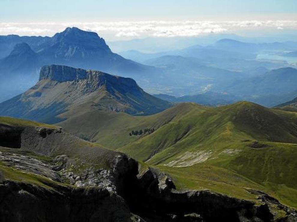 El interés natural de los Pirineos se desborda de los límites de protección del Parque Nacional de Ordesa.