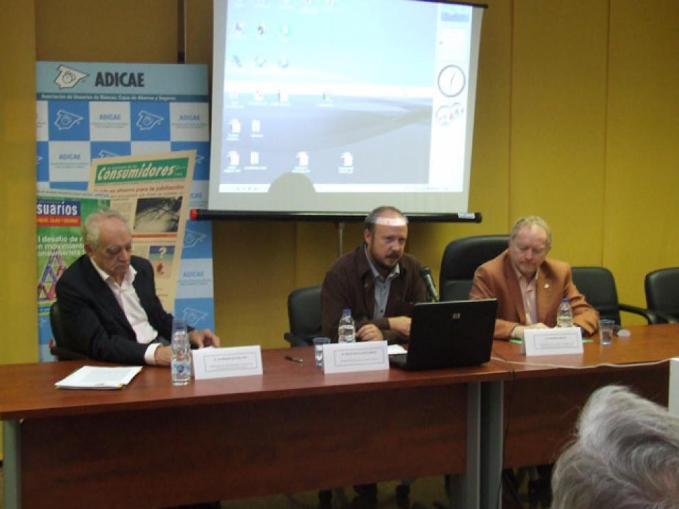 Imagen de un acto organizado por AICAR-ADICAE, una de las impulsoras de la plataforma