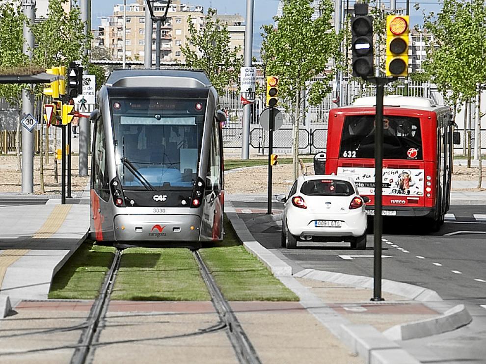 Tranvía y buses informarán de las correspondencias