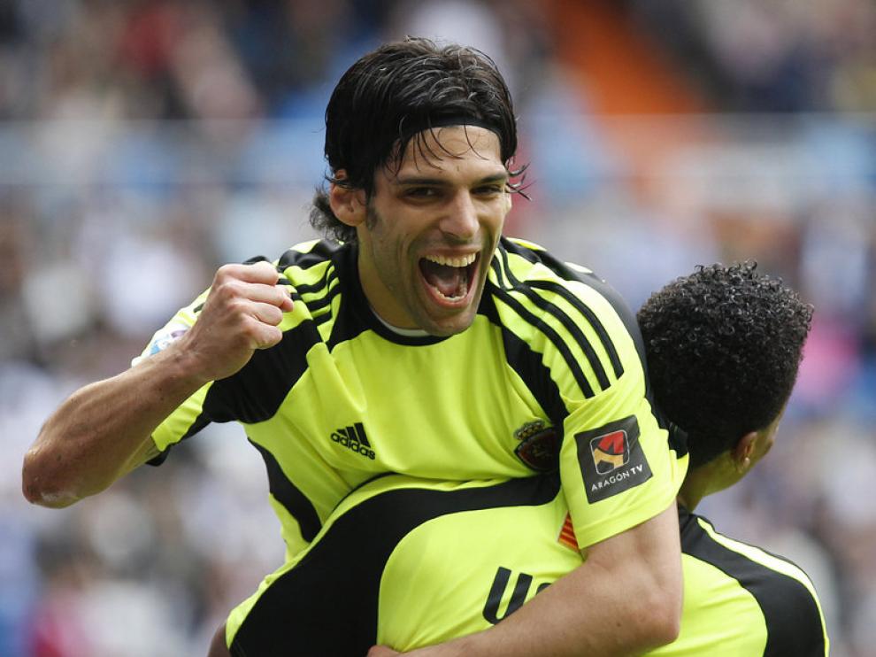 Lafita celebra uno de los goles de la pasada campaña en el Bernabéu