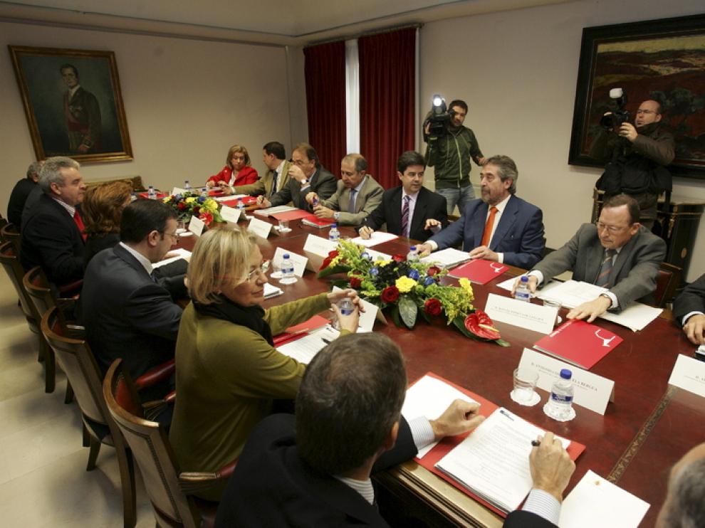 Los miembros del consorcio olímpico se reunieron en Huesca el pasado 13 de enero.