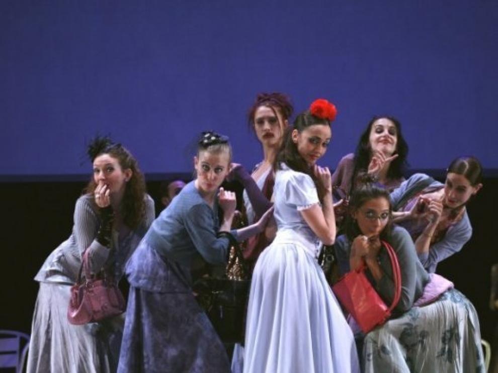 Escena del espectáculo 'Wonderland'