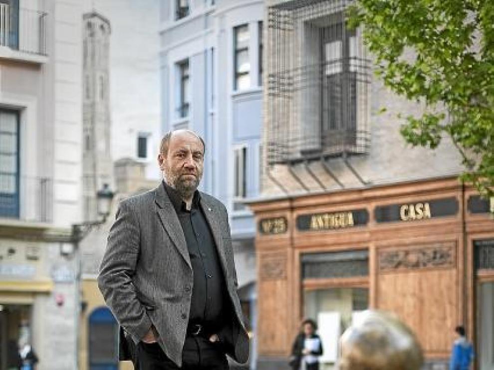 José Manuel Alonso, en la plaza de San Felipe del Casco Histórico.