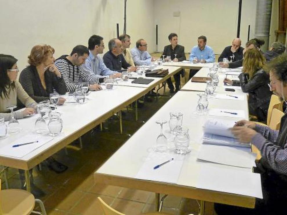 Reunión del Consejo Sectorial de Fomento de Sabiñánigo, que no se convoca desde finales de 2010.
