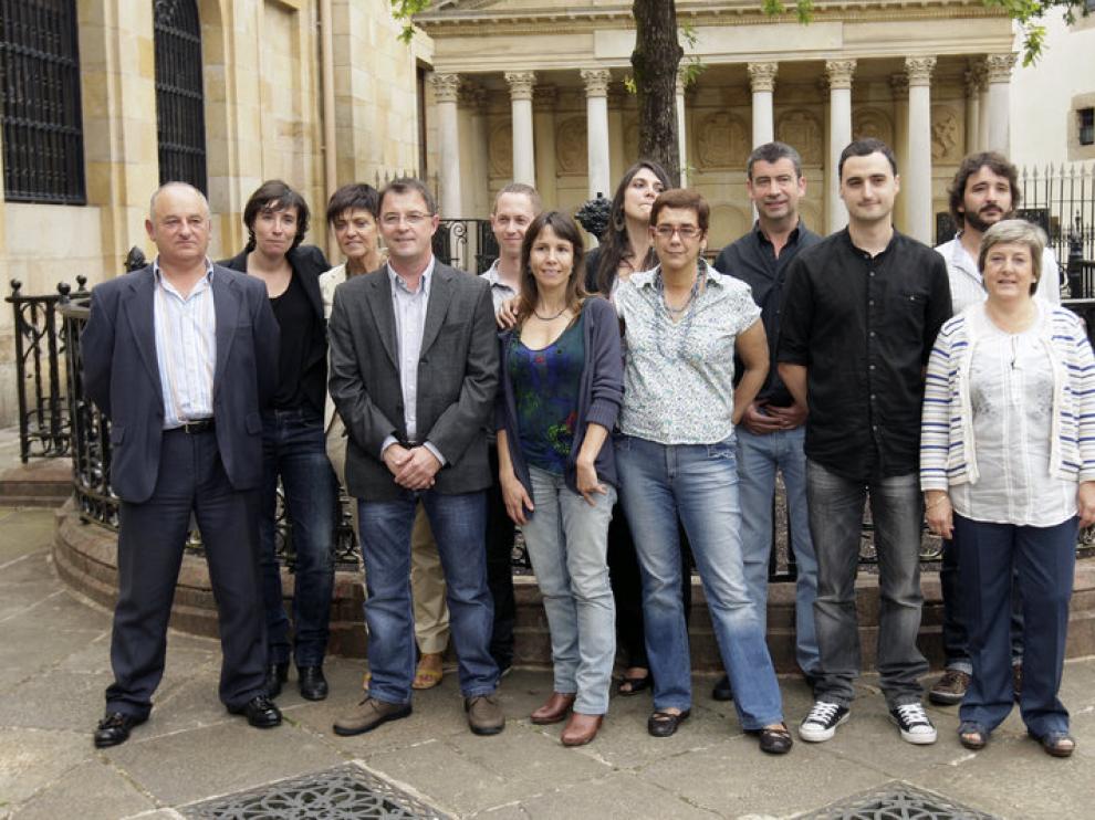 Los doce miembros del grupo juntero de Bildu en Vizcaya