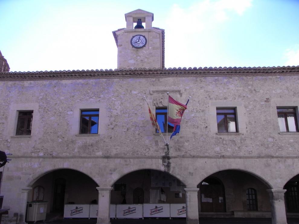 La lonja del ayuntamiento de Ejulve