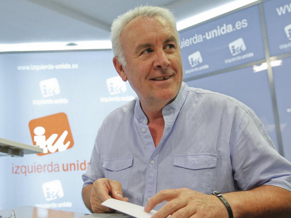 El coordinador general de IU, Cayo Lara
