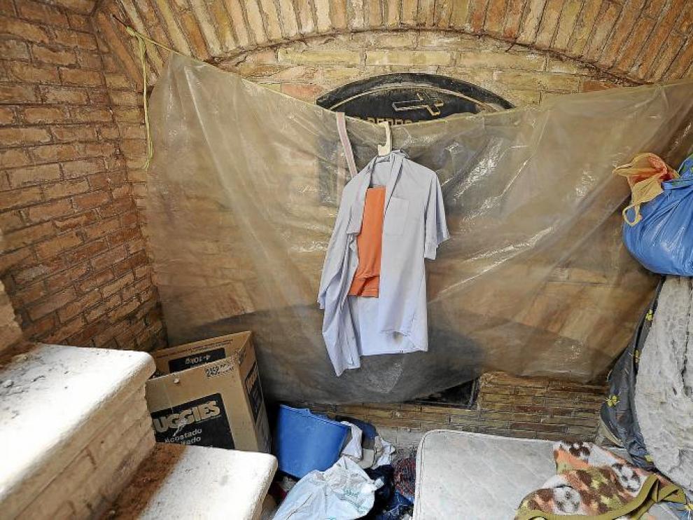 Mausoleos abiertos para evitar las humedades.
