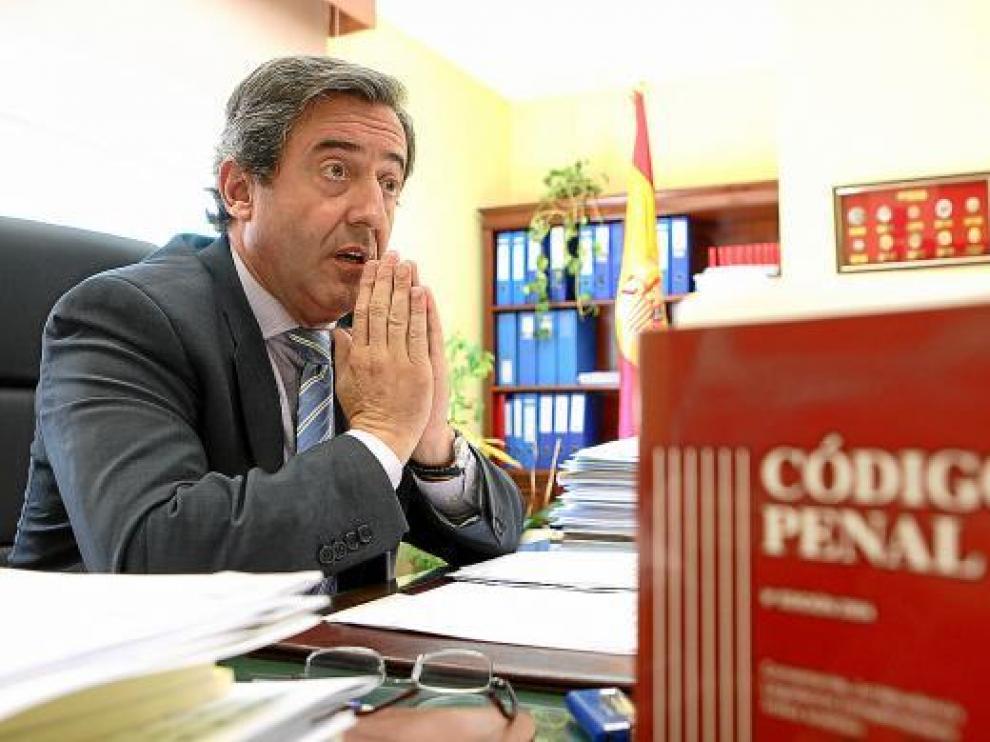 Javier Zaragoza, fiscal jefe de la Audiencia Nacional, en su despacho.