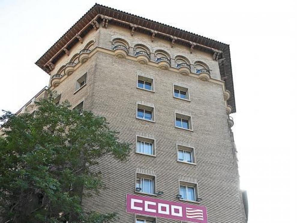 Imagen del exterior de la sede de Comisiones Obreras, en el paseo de la Constitución.