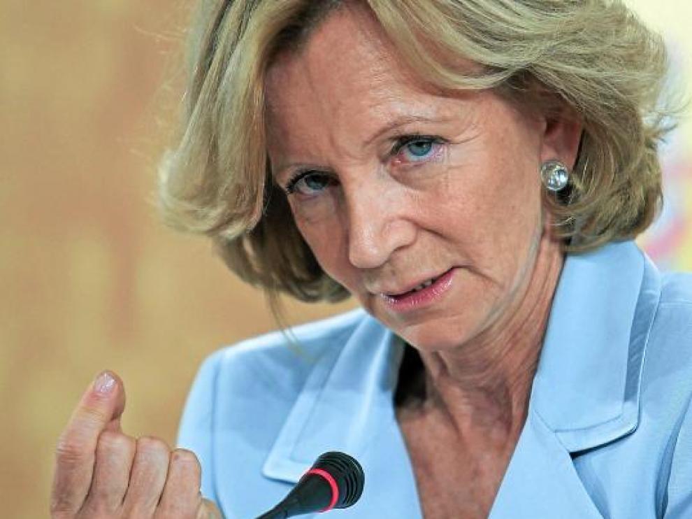La ministra Elena Salgado, durante una rueda de prensa.