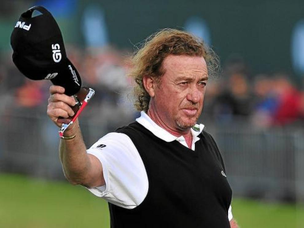 Miguel Ángel Jimenez celebra los resultados obtenidos ayer en el Open Británico.