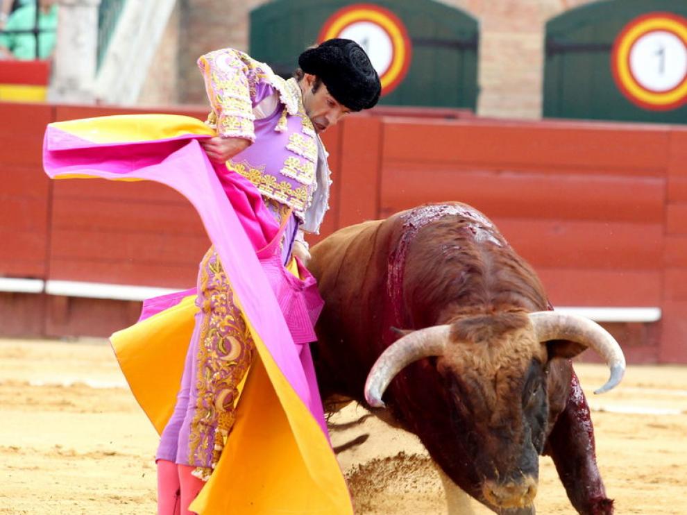 José Tomás durante una faena.