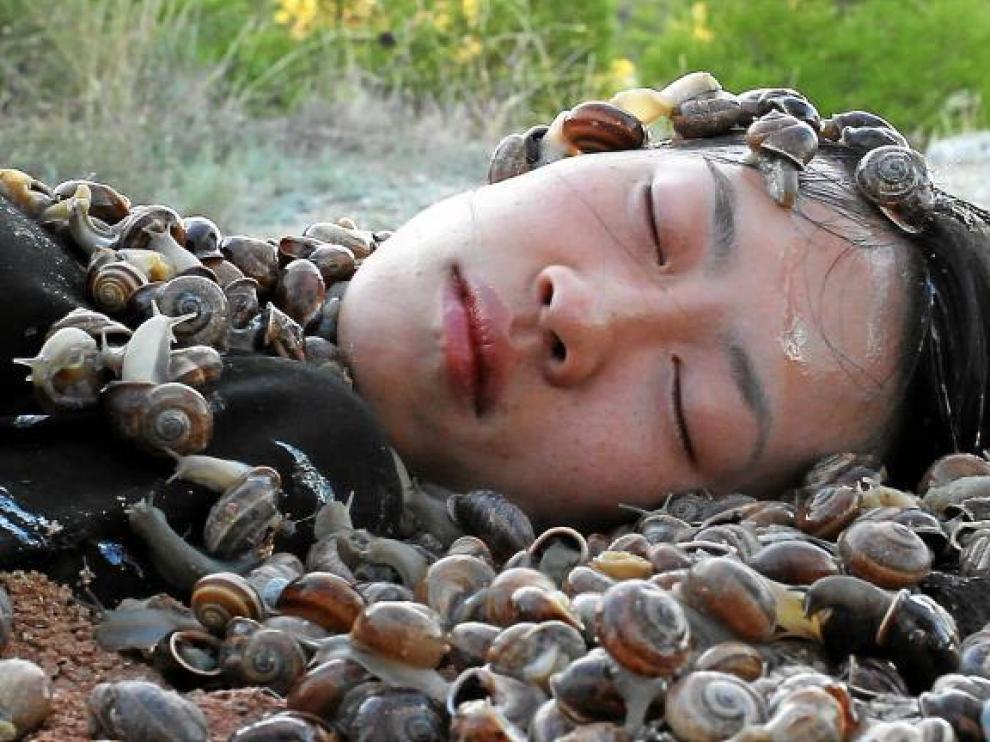 La actriz taiwanesa Huichi Chiu, en un fotograma de la película 'Huidas', de Mercedes Gaspar.