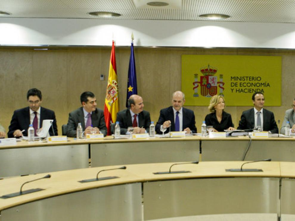 Momento de la reunión del Consejo de Política Fiscal y Financiera celebrado en el Ministerio de Economía