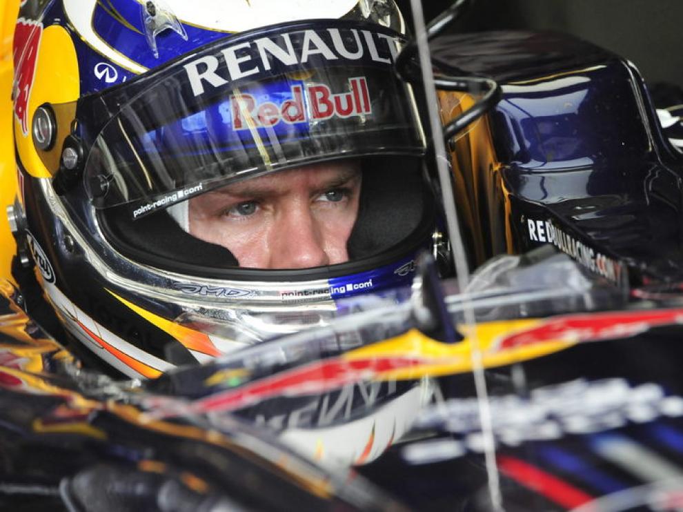 Vettel, durante los entrenamientos en Hungría