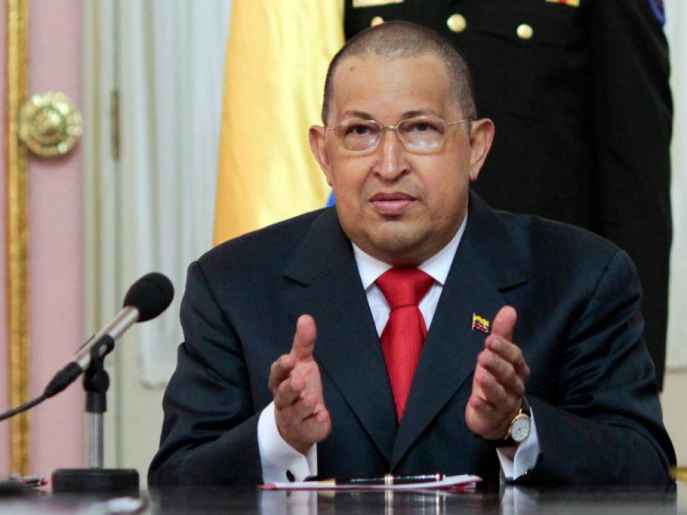Chavez durante la toma de posesión de los nuevos ministros venezolanos